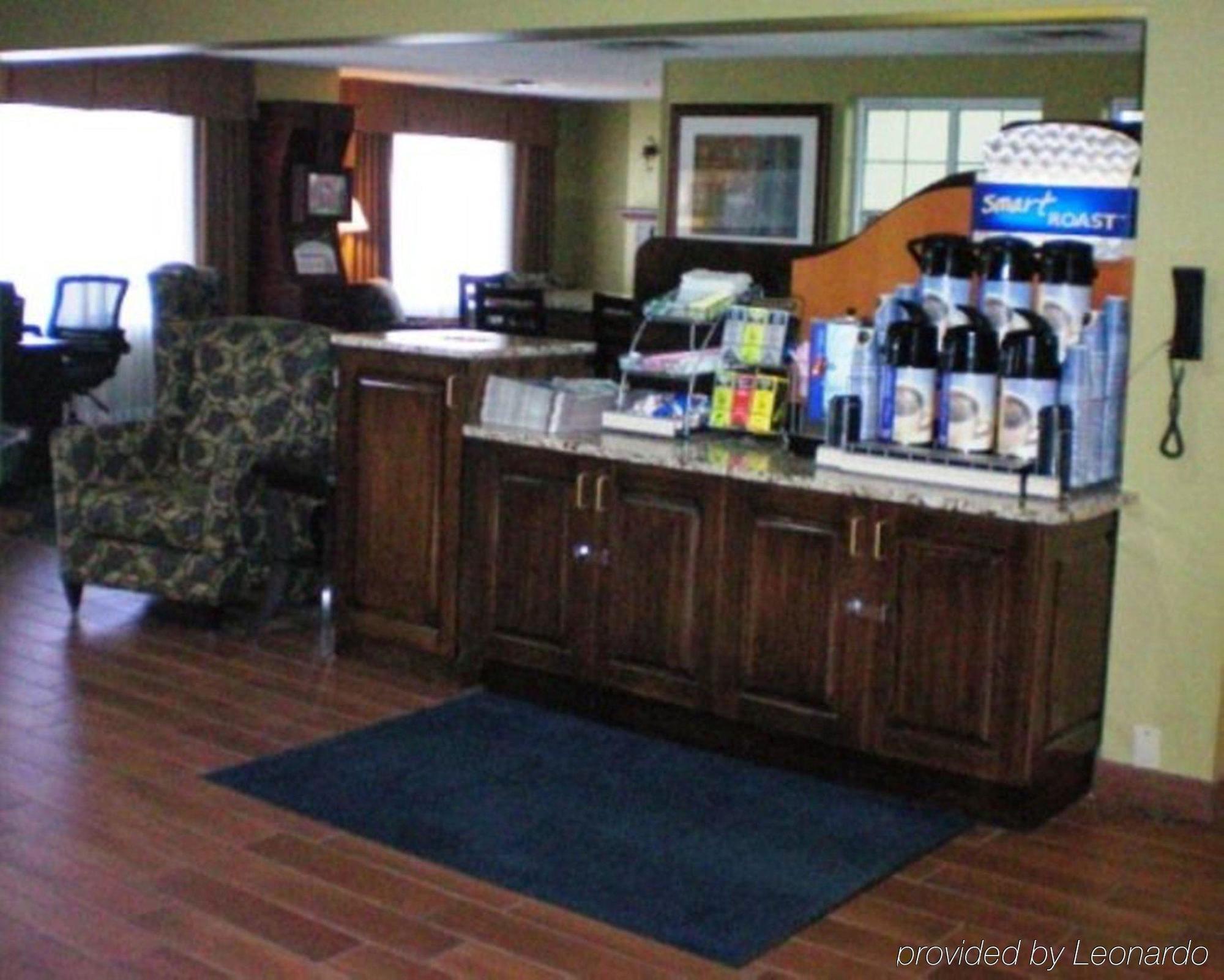 Holiday Inn Express Hotel & Suites Acme-Traverse City By Ihg Exteriör bild